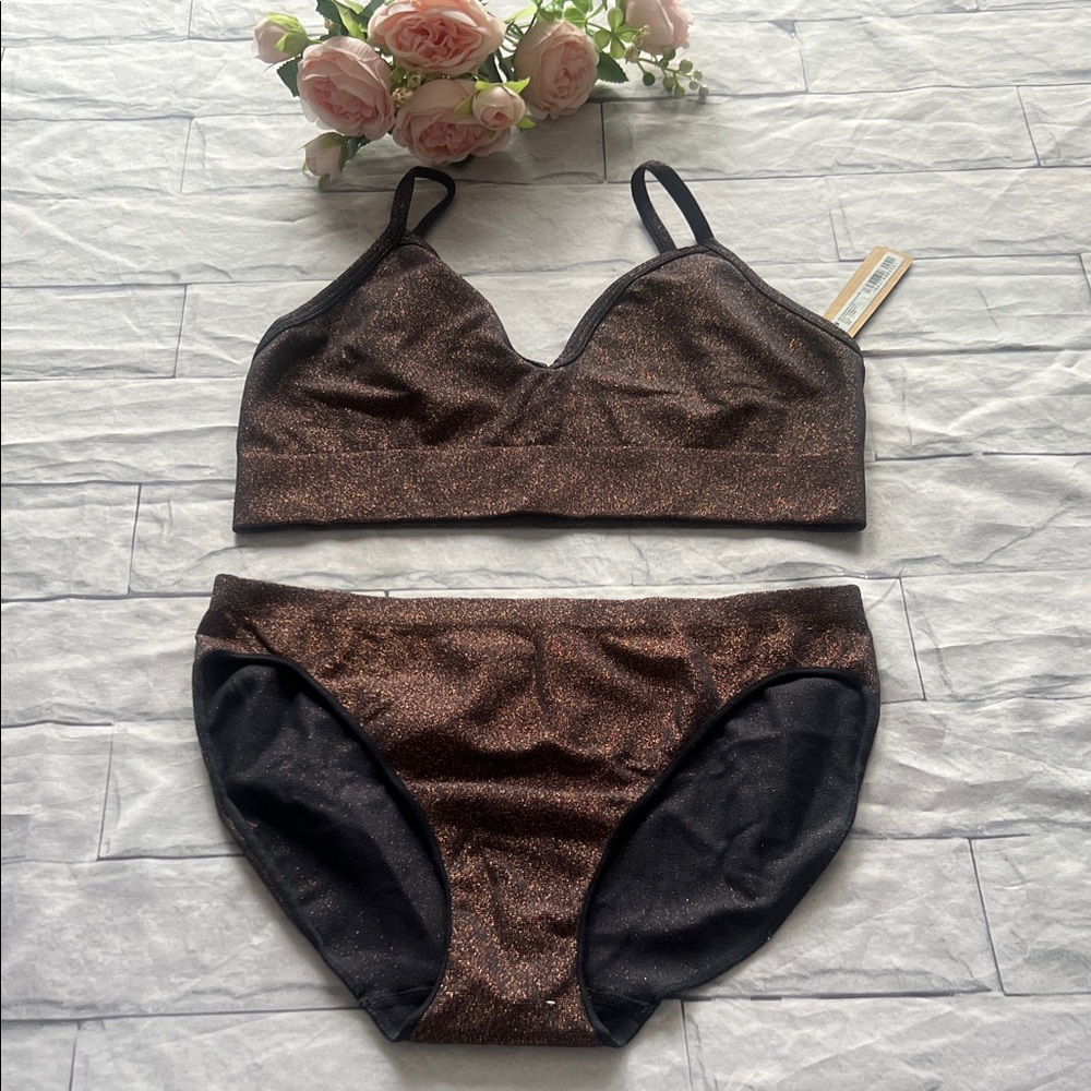 NWT SKIMS SOFT SMOOTHING SEAMLESS LUREX BRALETTE COLOR ECLIPSE SIZE MEDIUM